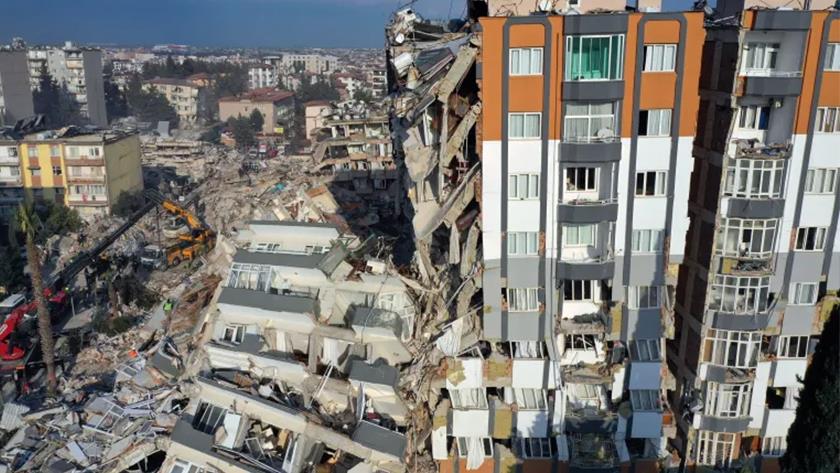 Iranpress: Türkiye - Syria earthquake death toll approaches 30,000 