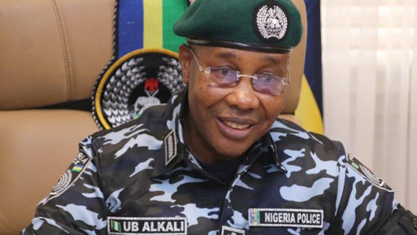 Iranpress: Nigeria to deploy over 300,000 police personnel for general elections: official