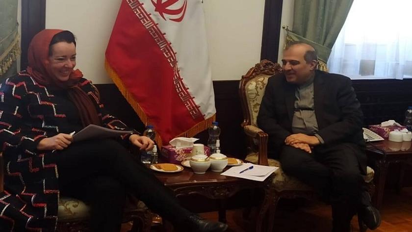 Iranpress:  Iran FM