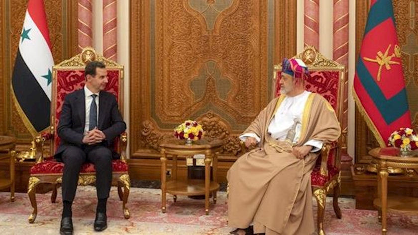 Iranpress: Syrian President meets Oman