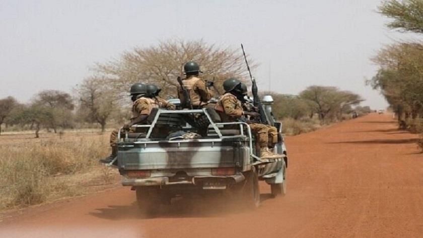Iranpress: ISIS terrorist attack kills more than 70 soldiers in Burkina Faso