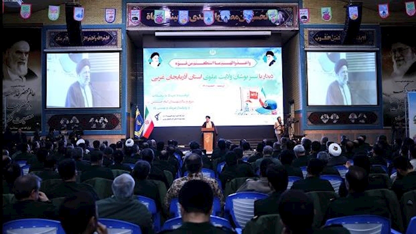 Iranpress: President hails IRGC as standard bearer of defending divine values