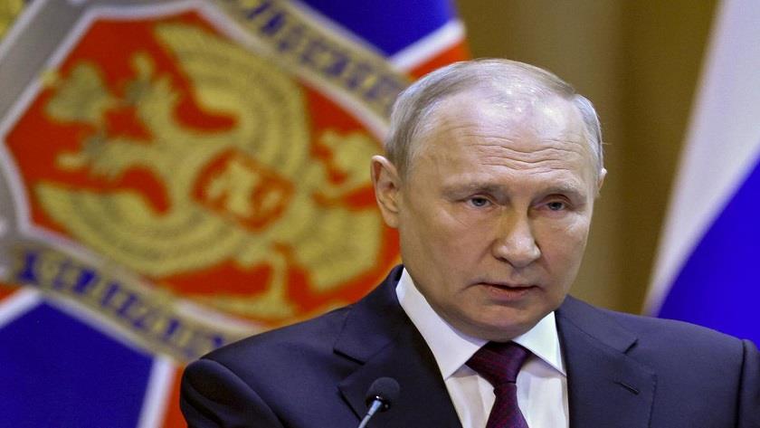 Iranpress: Putin orders tightening of borders as drones fly deep inside Russia