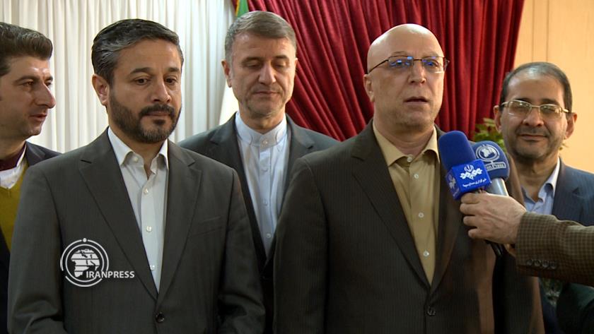 Iranpress: Iraqi scholars are welcome in Iran: Sceince min.