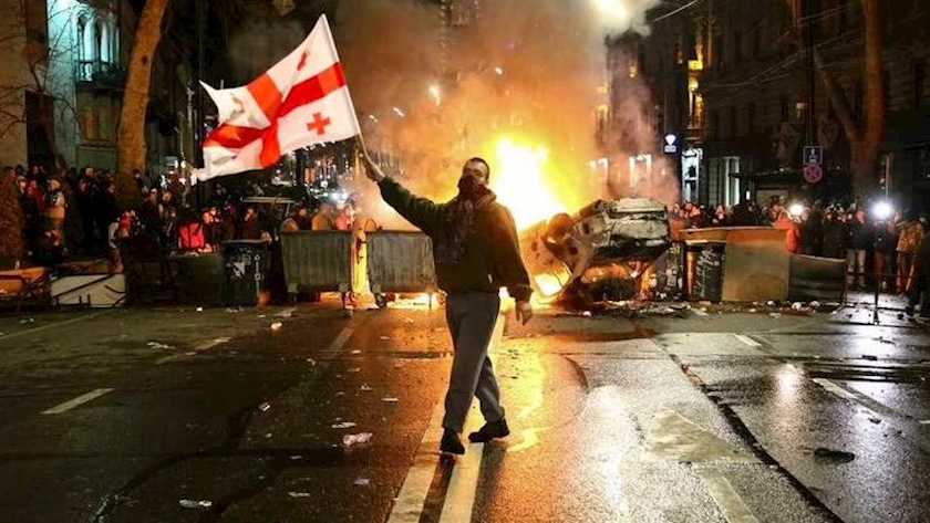 Iranpress: Georgia backs down after nights of violent protests