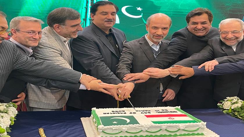 Iranpress: National day of Pakistan celebrated in Tehran