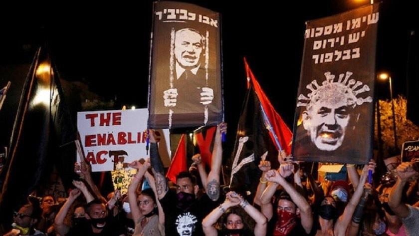 Iranpress: Mass demonstrations continue against Netanyahu