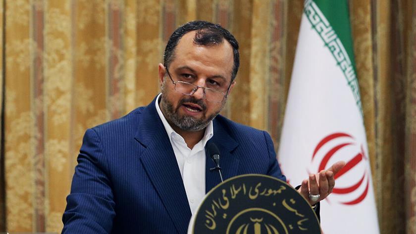 Iranpress: Tehran, Baghdad sign MoUs on economy