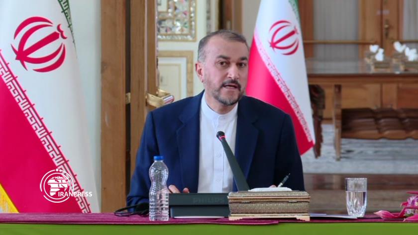 Iranpress: Iranian FM says he will meet with his Saudi counterpart soon 