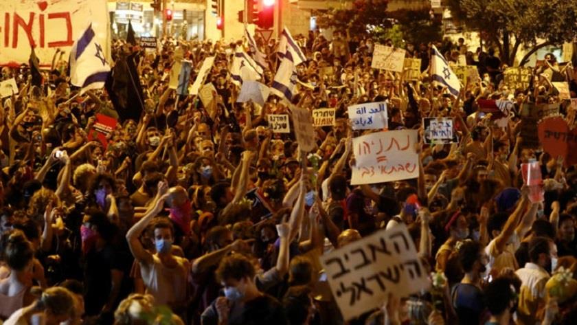 Iranpress:  Mass demonstrations continue against Netanyahu