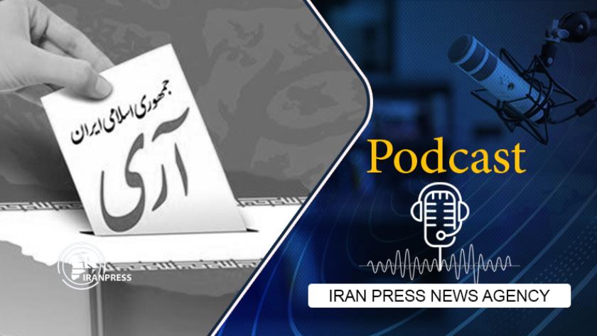 Iranpress: Podcast: Iranians celebrate Islamic Republic Day 