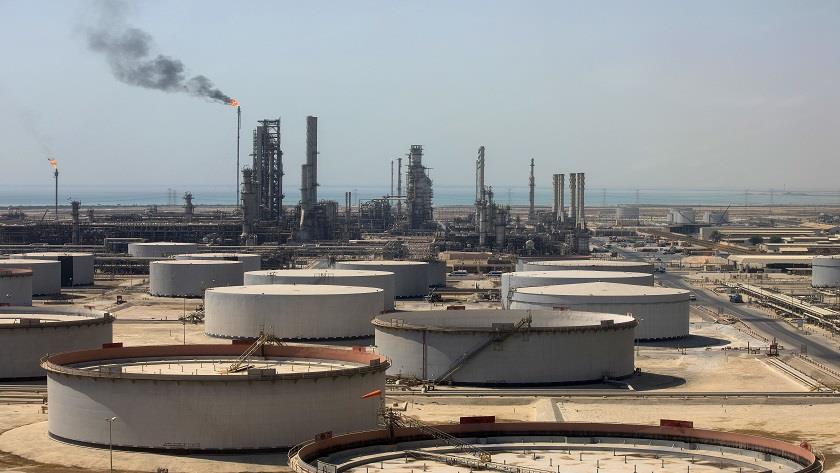 Iranpress: Major oil exporting countries slash oil production