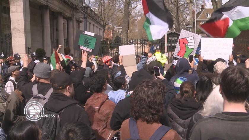 Iranpress: Londoners declare their support for Palestinian cause