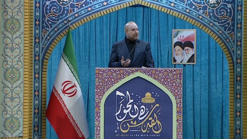 Iranpress: Quds Day shows only way to success; progress is to resist, rely on divine traditions