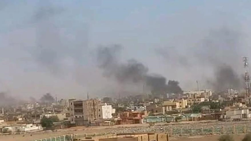 Iranpress: Heavy armed clashes erupts in Sudan capital