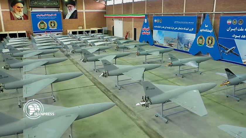 Iranpress: VIDEO: Iran Army takes delivery of 200 long-range strategic drones
