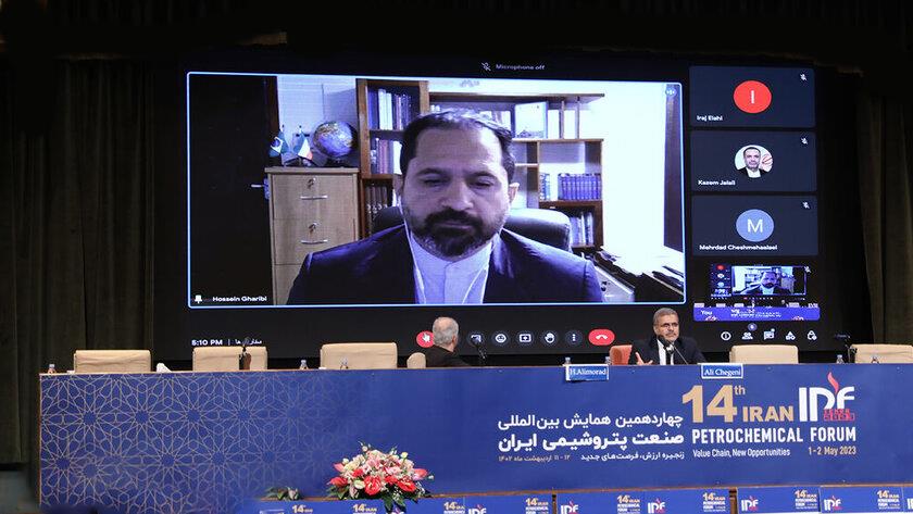 Iranpress: Ambassador: Urea fertilizer main product Iran exported to Brazil last year