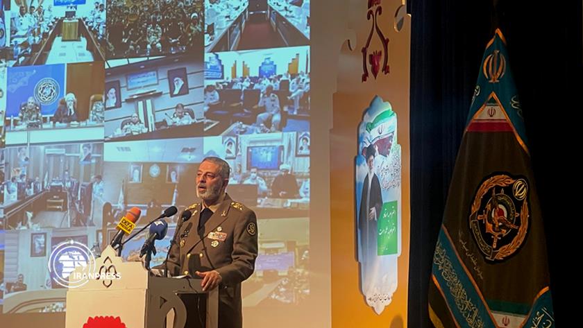 Iranpress: Army chief: What is being done is not all capabilities of army