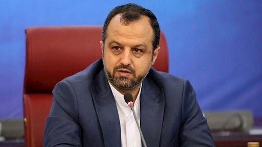 Iranpress: Iranian Economic Minister arrives in Saudi Arabia