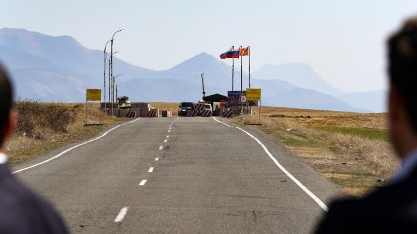 Iranpress: Two soldiers killed in Azerbaijan-Armenia border clash ahead of peace talks