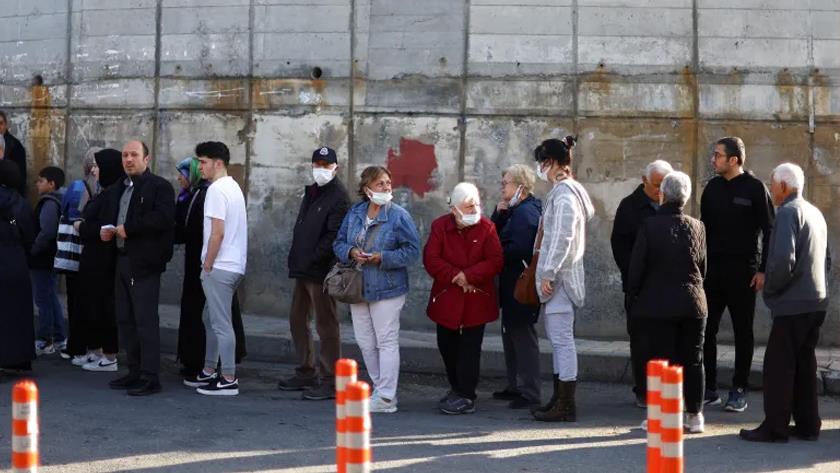 Iranpress: Polls open in Turkey: Erdogan in tight electoral race