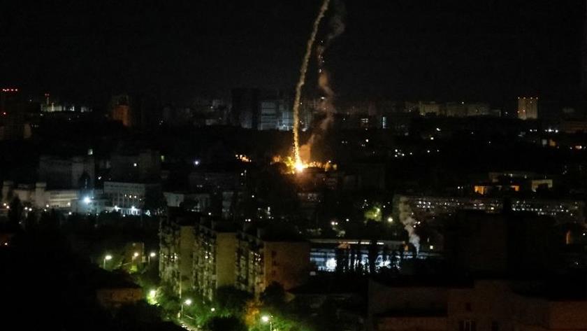 Iranpress: Ukrainian capital comes under ‘exceptional’ Russia missile, drone attack