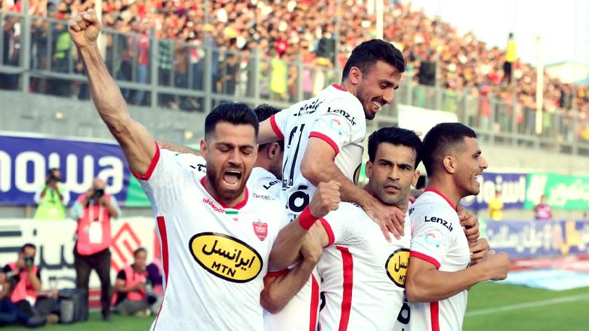 Iranian football clubs: Persepolis F.C., Esteghlal Tehran FC