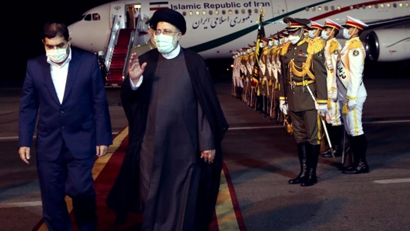 Iranpress: Iran approaching emerging economic powers: Pres. Raisi