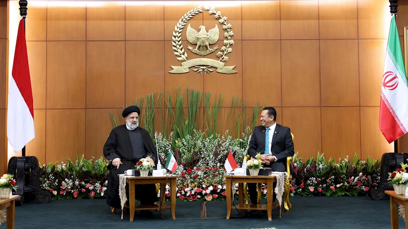Iranpress: Deepening Iran-Indonesia ties benefits Islamic world: Raisi