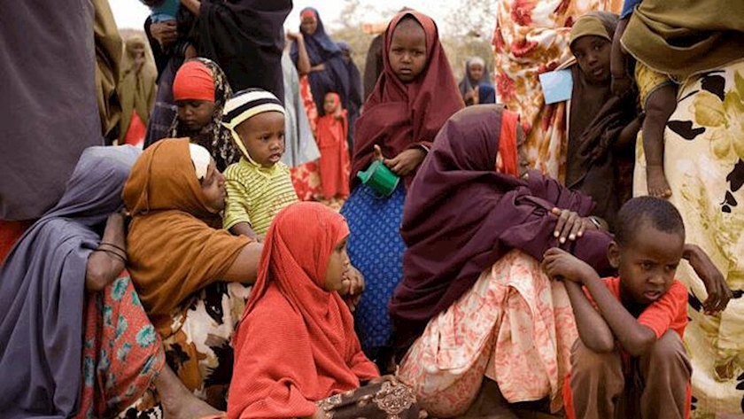 Iranpress: Over 1 mln internally displaced in Somalia in four months: Aid agencies