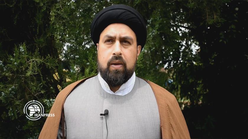 Iranpress: Kashmiri official: Imam Khomeini exemplifies greatness of religious authority