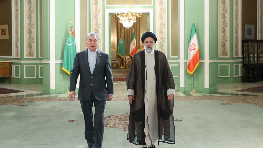 Iranpress: Raisi: Iran intends to develop ties with Turkmenistan
