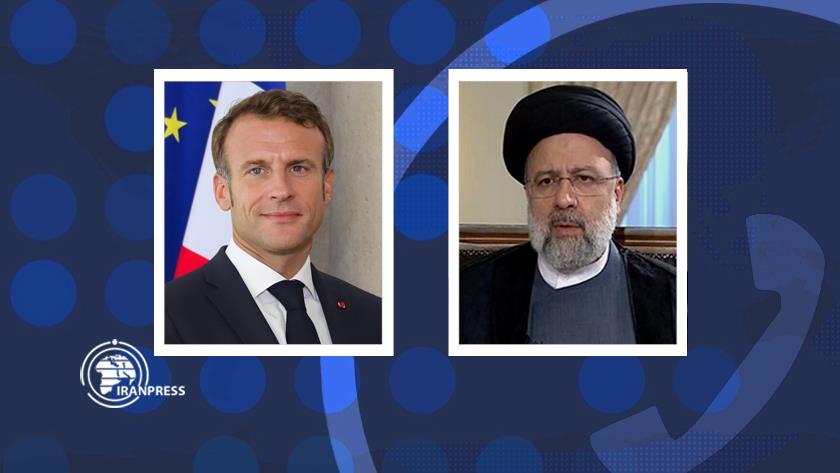 Iranpress: Iran, France Presidents discuss expansion of bilateral ties