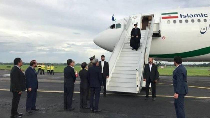 Iranpress: Iranian President arrives in Managua, capital of Nicaragua