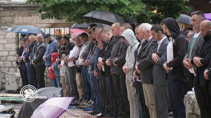 Iranpress: Eid al-Adha prayer held in Bosnia and Herzegovina