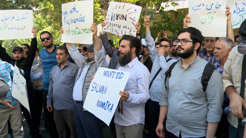 Iranpress: Iranian people, students protest against Swedish gov