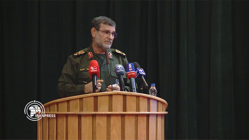 Iranpress: IRGC Navy commander: Iran’s seas are strategic opportunities