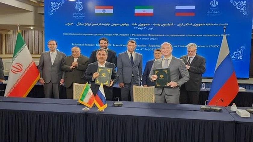 Iranpress: Iran, Russia to enter executive phase of Rasht-Astara project