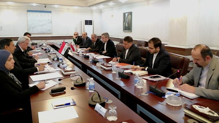 Iranpress: Iran, Iraq agree to set strategic document