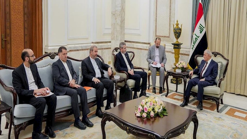 Iranpress: Iraqi president emphasizes strengthening ties with Iran