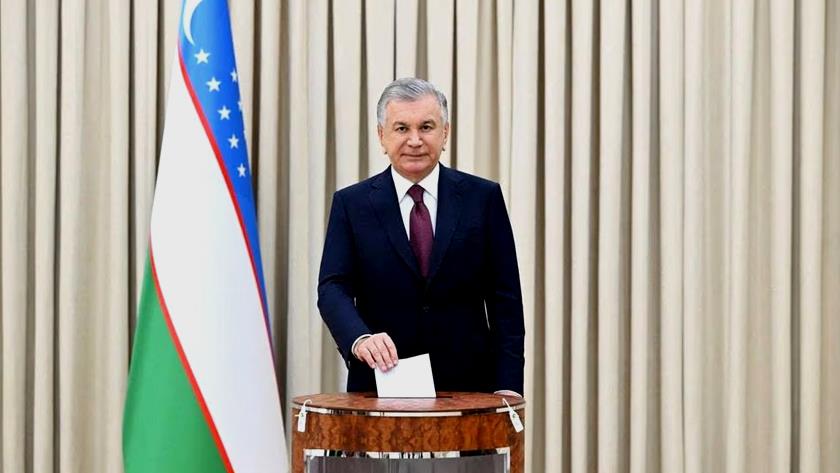 Iranpress: Uzbek President re-elected in snap election