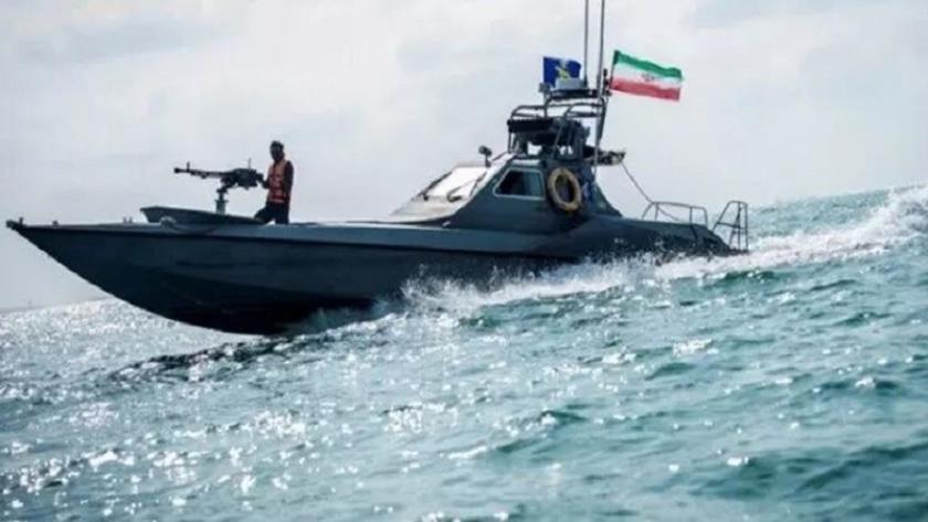 Iranpress: IRGC seizes 1ml of smuggled fuel in Persian Gulf