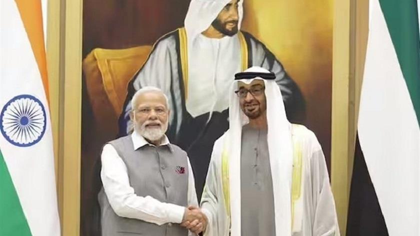 Iranpress: UAE, India sign agreement to use local currencies in bilateral trades