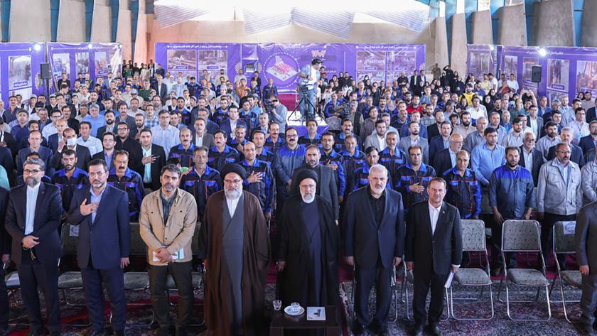 Iranpress: Pres. Raisi urges the revival of more stagnant industrial units