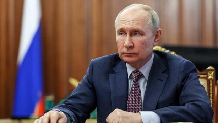 Iranpress: Putin: Terrorist attack on Crimean bridge will not go unanswered