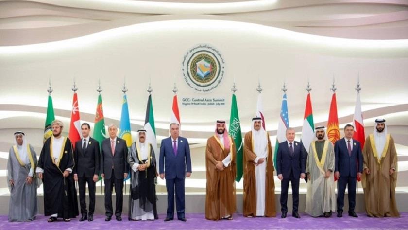 Iranpress:  First PGCC, Central Asian summit kicks off
