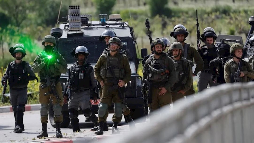 Iranpress: Israeli forces kill 2 Palestinians in West Bank border