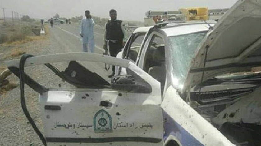 Iranpress: Four policemen martyr in a terrorist attack in SE Iran
