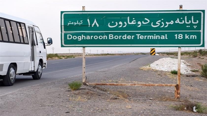 Iranpress: Iran exports more than 150K tons of goods to Afghanistan from Dogharon border