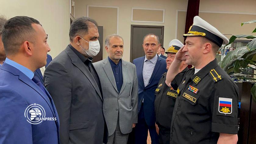 Iranpress: Iranian Navy Cmdr. visits St. Petersburg